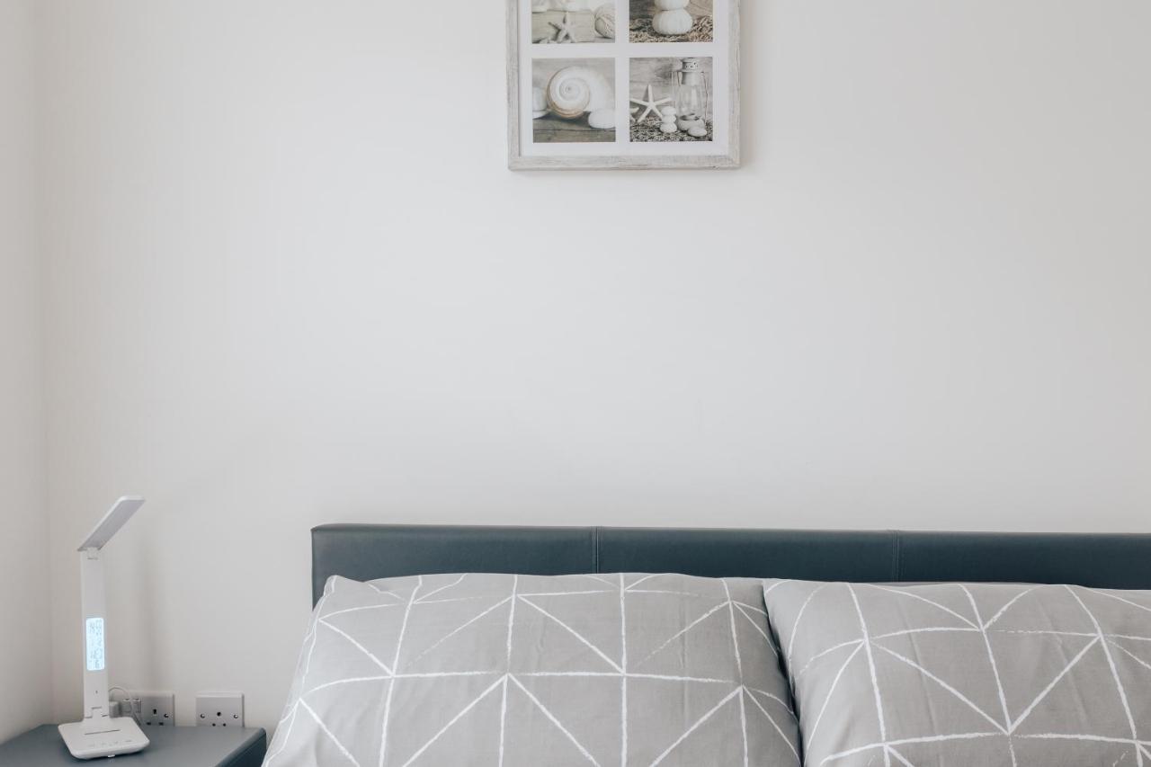 Central 2 Double Bedroom Flat With Parking Bournemouth Exterior foto